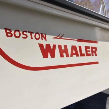 1985 Boston Whaler montauk