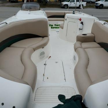 1999 Chaparral 232