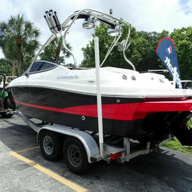 2009 Rinker 210 mtx