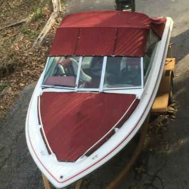 1990 Sea Ray 135 hp black max