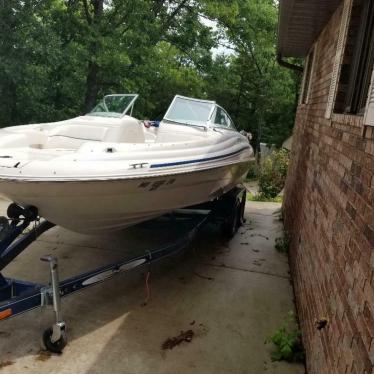 2002 Sea Ray 210