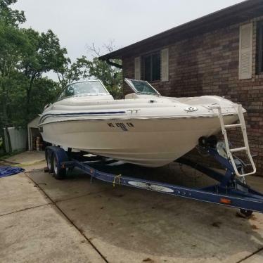 2002 Sea Ray 210