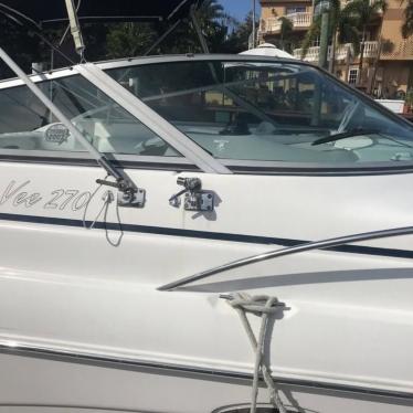 2004 Rinker 270 fiesta vee