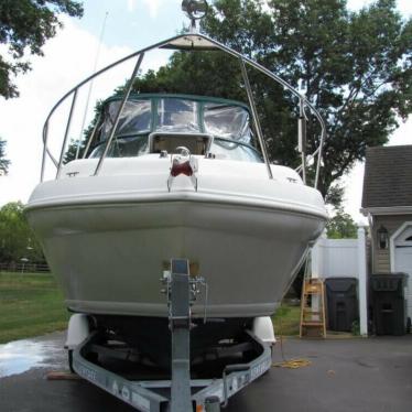 1998 Rinker 266 fiesta vee