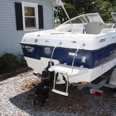 2007 Bayliner 192 discovery