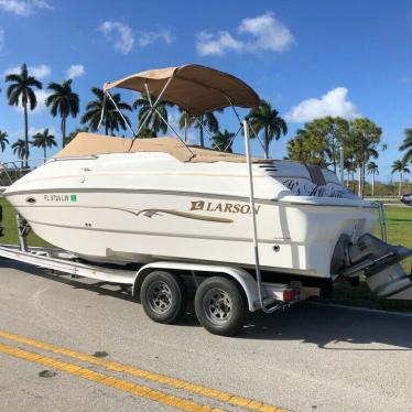 2002 Larson cabrio 220