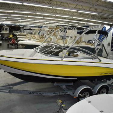 2008 Regal 2000 bowrider