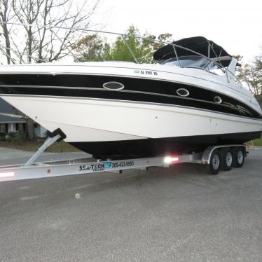 2008 Larson 330 cabrio not mid cabin model