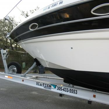 2008 Larson 330 cabrio not mid cabin model