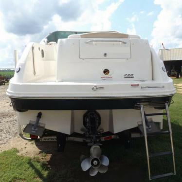 2010 Sea Ray 240 sundancer