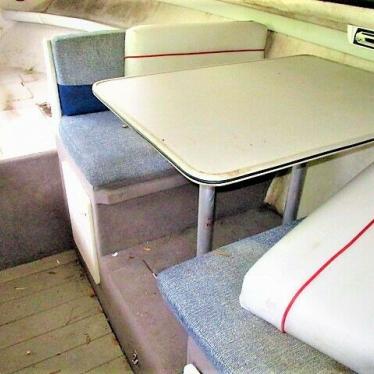 1993 Bayliner 237