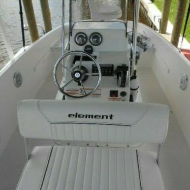 2017 Bayliner element