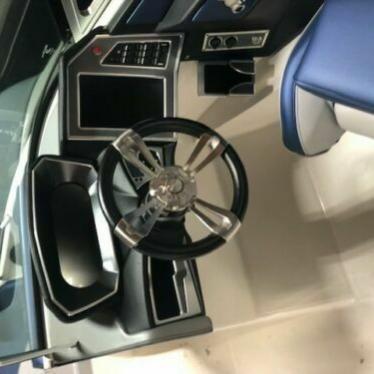 2018 Mastercraft xt-20