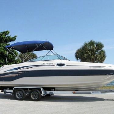 2004 Sea Ray 240 sundeck