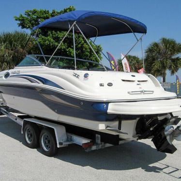 2004 Sea Ray 240 sundeck