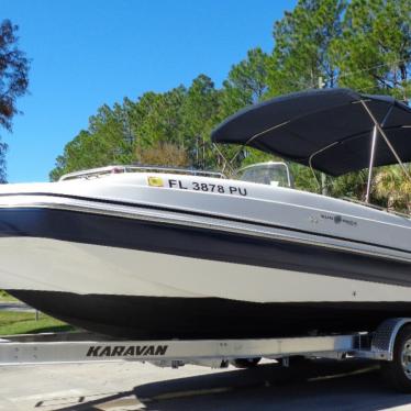 2015 Hurricane 231 center console