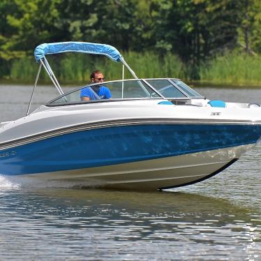 2014 Rinker 196 captiva