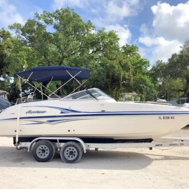 2005 Hurricane 237 sun deck