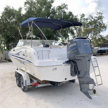 2005 Hurricane 237 sun deck