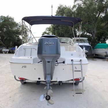 2005 Hurricane 237 sun deck