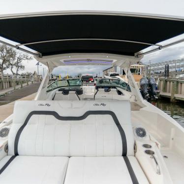 2015 Sea Ray 350 slx