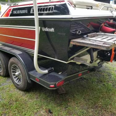 1985 Wellcraft scarab