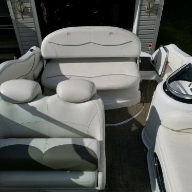 2009 Crownline 250cr