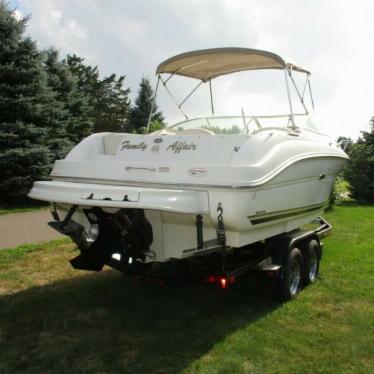 2002 Sea Ray 225 weekender