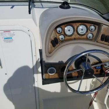 2004 Wellcraft 2400 martinique