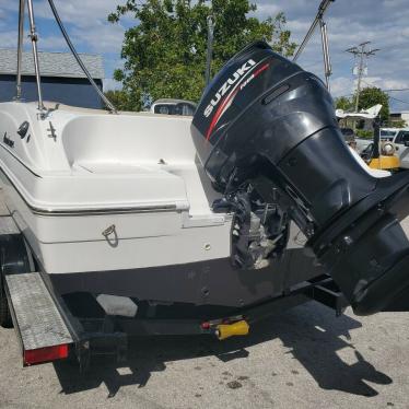 2016 Hurricane 188 sundeck