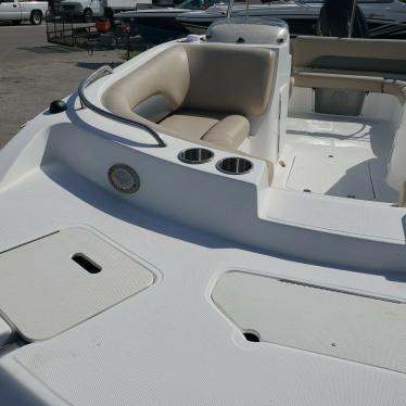 2016 Hurricane 188 sundeck