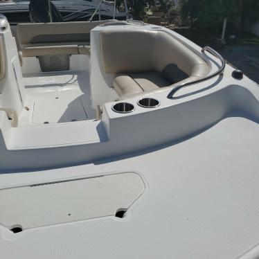 2016 Hurricane 188 sundeck