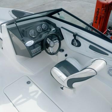 2017 Sea Ray mercruiser