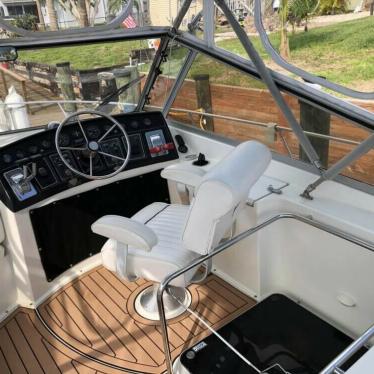 1994 Carver 330 mariner