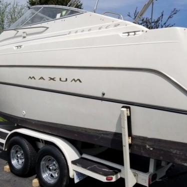 1999 Maxum 2400 scr