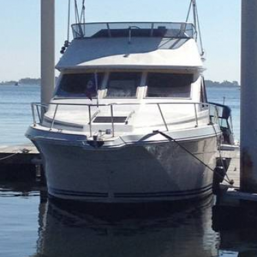 1989 Sea Ray 305