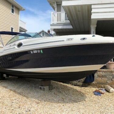 2005 Sea Ray 240 sundeck