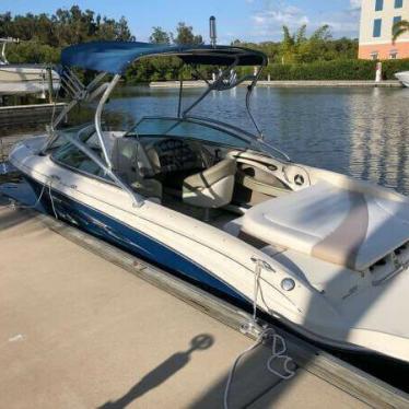 2006 Sea Ray 220 select