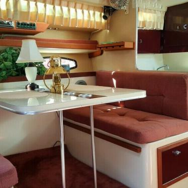 1985 Wellcraft st. tropez 3200