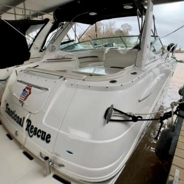 2004 Chaparral 290 signature express cruiser