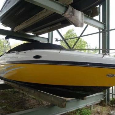 2010 Rinker captiva 246