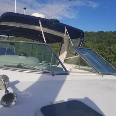 2000 Rinker 310 fiesta vee