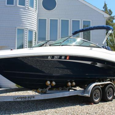 2016 Sea Ray 220 sundeck