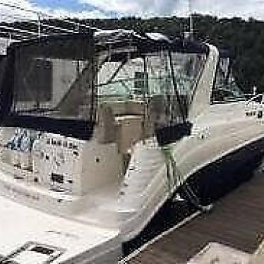 2004 Rinker 342 fiesta vee