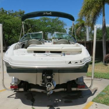 2005 Sea Ray 200 select