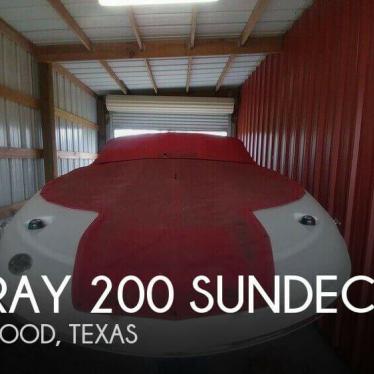 2004 Sea Ray 200 sundeck