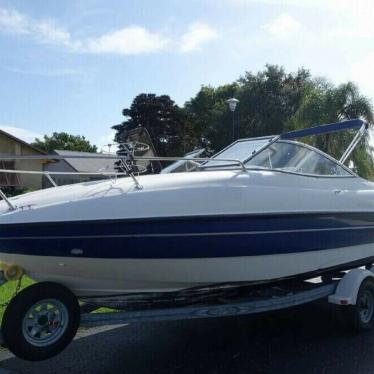 2005 Bayliner capri 212