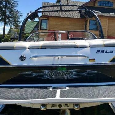 2004 Malibu wakesetter 23lsv