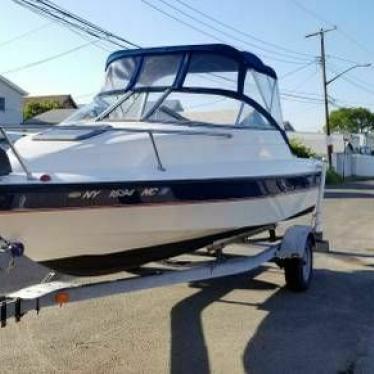 2005 Bayliner cuddy cabin