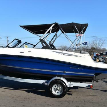 2017 Bayliner vr5 bowrider